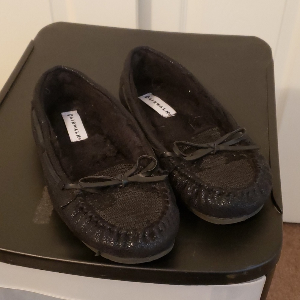 Black moccasins